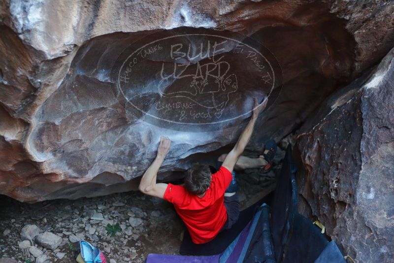 Bouldering in Hueco Tanks on 01/04/2020 with Blue Lizard Climbing and Yoga

Filename: SRM_20200104_1417290.jpg
Aperture: f/2.5
Shutter Speed: 1/250
Body: Canon EOS-1D Mark II
Lens: Canon EF 50mm f/1.8 II