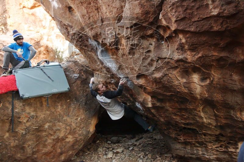 Bouldering in Hueco Tanks on 01/04/2020 with Blue Lizard Climbing and Yoga

Filename: SRM_20200104_1600430.jpg
Aperture: f/3.5
Shutter Speed: 1/250
Body: Canon EOS-1D Mark II
Lens: Canon EF 16-35mm f/2.8 L