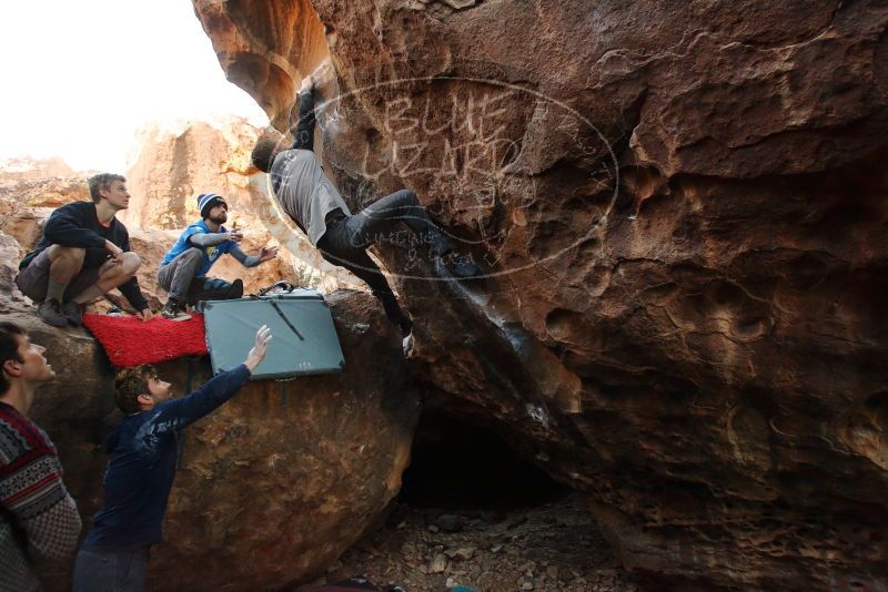 Bouldering in Hueco Tanks on 01/04/2020 with Blue Lizard Climbing and Yoga

Filename: SRM_20200104_1604030.jpg
Aperture: f/4.5
Shutter Speed: 1/250
Body: Canon EOS-1D Mark II
Lens: Canon EF 16-35mm f/2.8 L