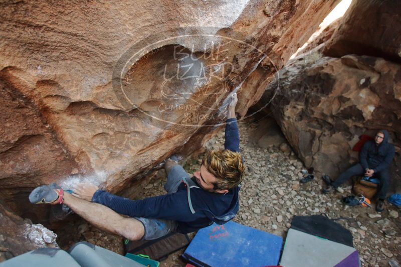 Bouldering in Hueco Tanks on 01/04/2020 with Blue Lizard Climbing and Yoga

Filename: SRM_20200104_1604550.jpg
Aperture: f/3.5
Shutter Speed: 1/250
Body: Canon EOS-1D Mark II
Lens: Canon EF 16-35mm f/2.8 L