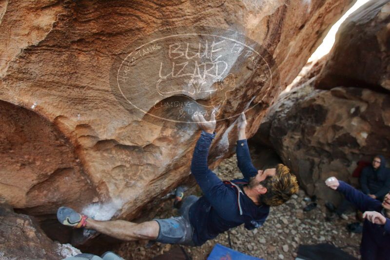 Bouldering in Hueco Tanks on 01/04/2020 with Blue Lizard Climbing and Yoga

Filename: SRM_20200104_1604580.jpg
Aperture: f/4.0
Shutter Speed: 1/250
Body: Canon EOS-1D Mark II
Lens: Canon EF 16-35mm f/2.8 L