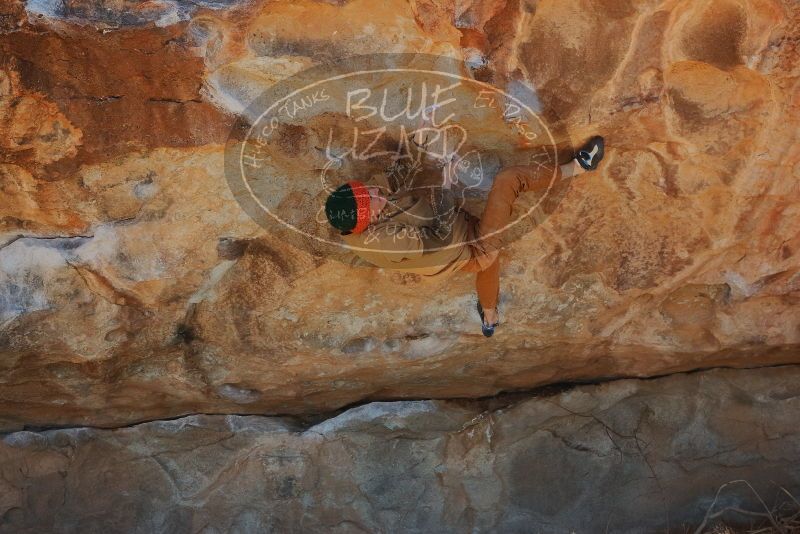 Bouldering in Hueco Tanks on 01/08/2020 with Blue Lizard Climbing and Yoga

Filename: SRM_20200108_1317410.jpg
Aperture: f/8.0
Shutter Speed: 1/500
Body: Canon EOS-1D Mark II
Lens: Canon EF 50mm f/1.8 II