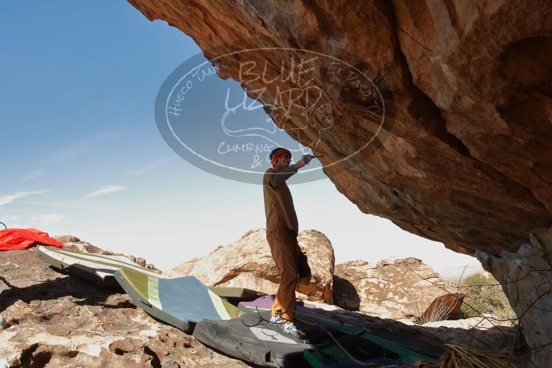 Bouldering in Hueco Tanks on 01/08/2020 with Blue Lizard Climbing and Yoga

Filename: SRM_20200108_1328260.jpg
Aperture: f/8.0
Shutter Speed: 1/500
Body: Canon EOS-1D Mark II
Lens: Canon EF 16-35mm f/2.8 L