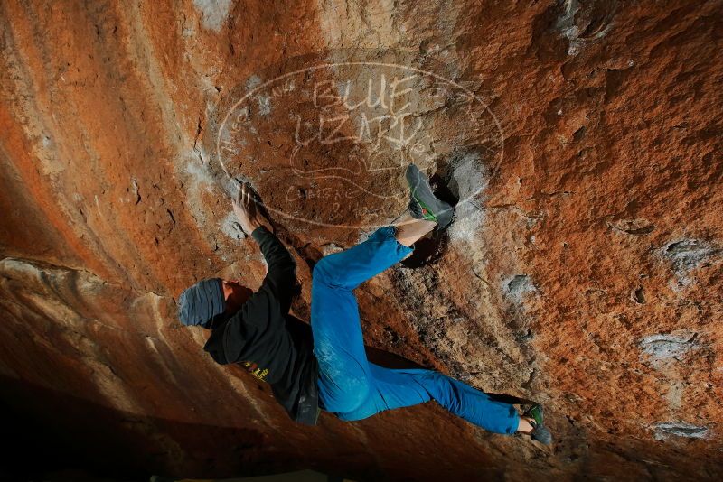 Bouldering in Hueco Tanks on 01/08/2020 with Blue Lizard Climbing and Yoga

Filename: SRM_20200108_1557010.jpg
Aperture: f/5.6
Shutter Speed: 1/250
Body: Canon EOS-1D Mark II
Lens: Canon EF 16-35mm f/2.8 L