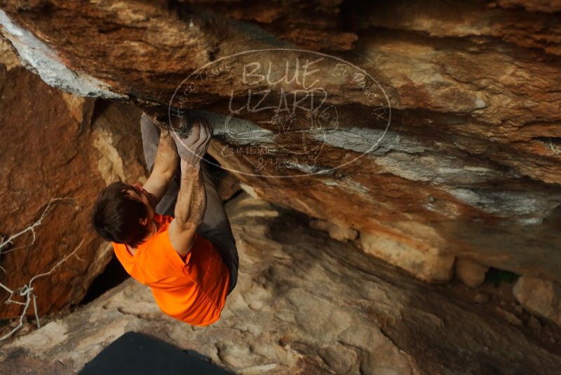 Bouldering in Hueco Tanks on 01/08/2020 with Blue Lizard Climbing and Yoga

Filename: SRM_20200108_1650090.jpg
Aperture: f/4.5
Shutter Speed: 1/400
Body: Canon EOS-1D Mark II
Lens: Canon EF 50mm f/1.8 II