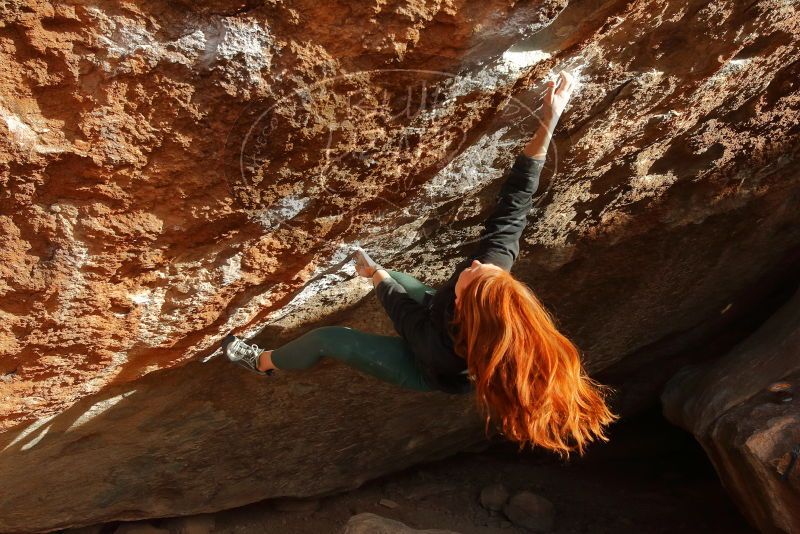 Bouldering in Hueco Tanks on 01/08/2020 with Blue Lizard Climbing and Yoga

Filename: SRM_20200108_1703330.jpg
Aperture: f/8.0
Shutter Speed: 1/320
Body: Canon EOS-1D Mark II
Lens: Canon EF 16-35mm f/2.8 L