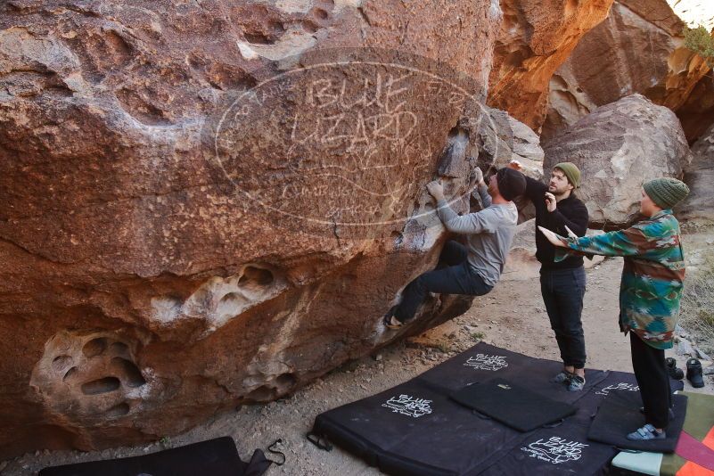 Bouldering in Hueco Tanks on 01/12/2020 with Blue Lizard Climbing and Yoga

Filename: SRM_20200112_1106470.jpg
Aperture: f/5.6
Shutter Speed: 1/250
Body: Canon EOS-1D Mark II
Lens: Canon EF 16-35mm f/2.8 L