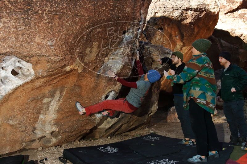 Bouldering in Hueco Tanks on 01/12/2020 with Blue Lizard Climbing and Yoga

Filename: SRM_20200112_1122560.jpg
Aperture: f/8.0
Shutter Speed: 1/250
Body: Canon EOS-1D Mark II
Lens: Canon EF 16-35mm f/2.8 L