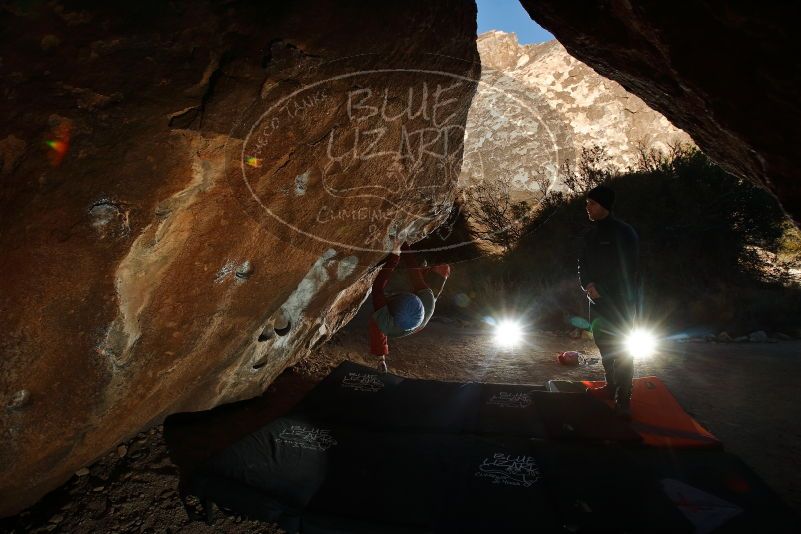 Bouldering in Hueco Tanks on 01/12/2020 with Blue Lizard Climbing and Yoga

Filename: SRM_20200112_1142060.jpg
Aperture: f/8.0
Shutter Speed: 1/250
Body: Canon EOS-1D Mark II
Lens: Canon EF 16-35mm f/2.8 L