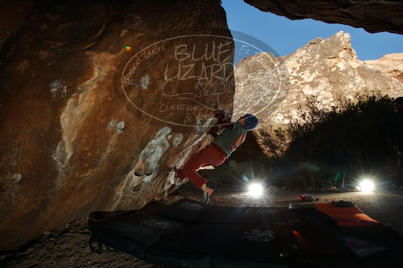 Bouldering in Hueco Tanks on 01/12/2020 with Blue Lizard Climbing and Yoga

Filename: SRM_20200112_1145430.jpg
Aperture: f/8.0
Shutter Speed: 1/250
Body: Canon EOS-1D Mark II
Lens: Canon EF 16-35mm f/2.8 L