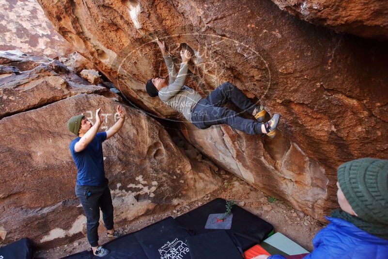 Bouldering in Hueco Tanks on 01/12/2020 with Blue Lizard Climbing and Yoga

Filename: SRM_20200112_1153220.jpg
Aperture: f/4.5
Shutter Speed: 1/250
Body: Canon EOS-1D Mark II
Lens: Canon EF 16-35mm f/2.8 L