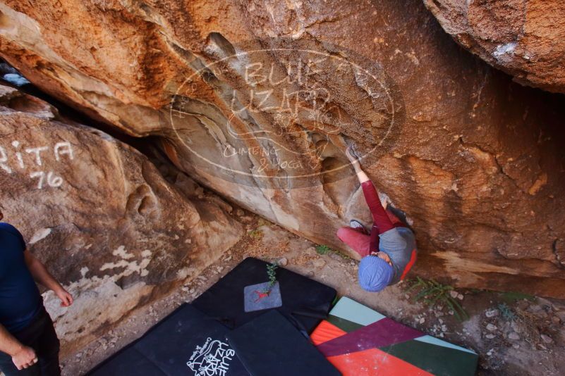 Bouldering in Hueco Tanks on 01/12/2020 with Blue Lizard Climbing and Yoga

Filename: SRM_20200112_1154410.jpg
Aperture: f/4.0
Shutter Speed: 1/250
Body: Canon EOS-1D Mark II
Lens: Canon EF 16-35mm f/2.8 L