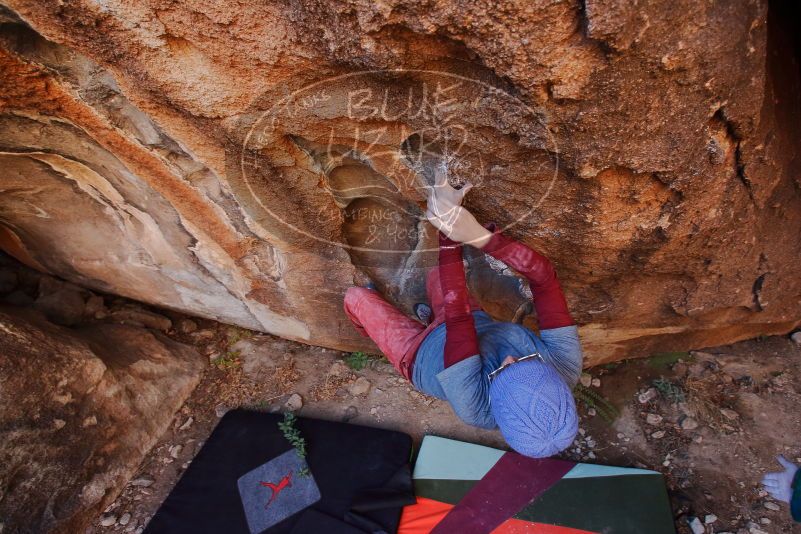 Bouldering in Hueco Tanks on 01/12/2020 with Blue Lizard Climbing and Yoga

Filename: SRM_20200112_1209030.jpg
Aperture: f/4.5
Shutter Speed: 1/250
Body: Canon EOS-1D Mark II
Lens: Canon EF 16-35mm f/2.8 L