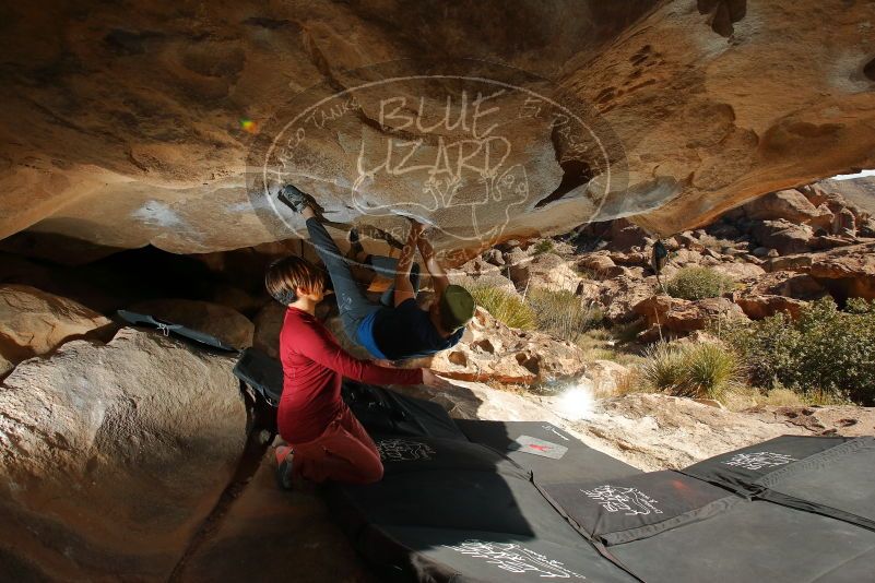 Bouldering in Hueco Tanks on 01/12/2020 with Blue Lizard Climbing and Yoga

Filename: SRM_20200112_1317280.jpg
Aperture: f/8.0
Shutter Speed: 1/250
Body: Canon EOS-1D Mark II
Lens: Canon EF 16-35mm f/2.8 L