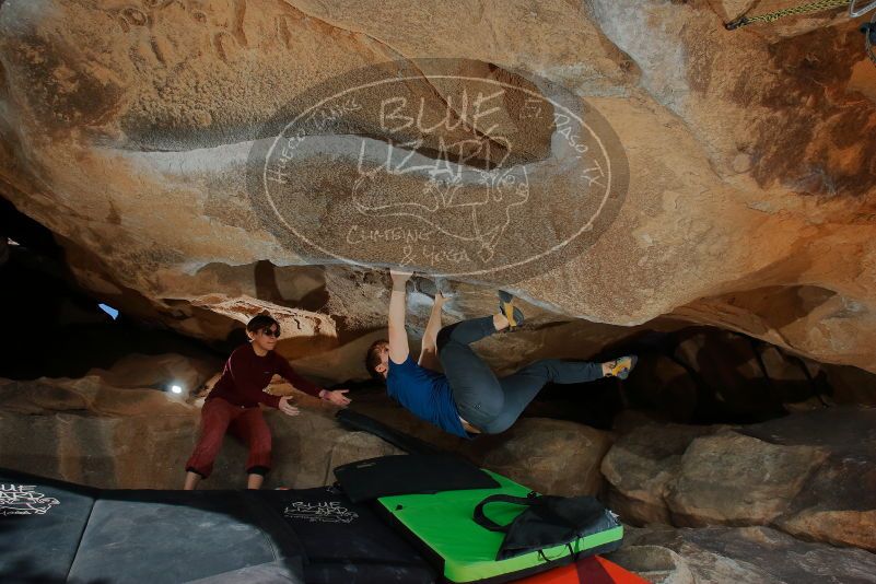 Bouldering in Hueco Tanks on 01/12/2020 with Blue Lizard Climbing and Yoga

Filename: SRM_20200112_1423490.jpg
Aperture: f/8.0
Shutter Speed: 1/250
Body: Canon EOS-1D Mark II
Lens: Canon EF 16-35mm f/2.8 L