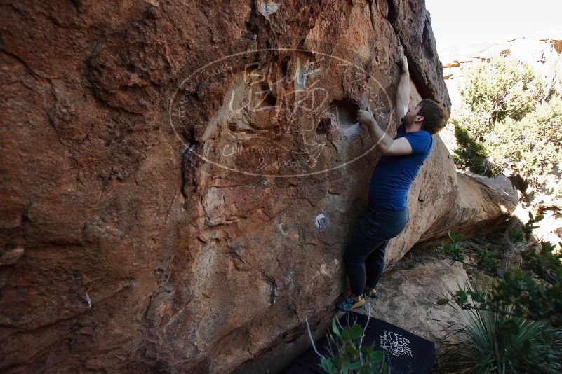 Bouldering in Hueco Tanks on 01/12/2020 with Blue Lizard Climbing and Yoga

Filename: SRM_20200112_1547230.jpg
Aperture: f/6.3
Shutter Speed: 1/250
Body: Canon EOS-1D Mark II
Lens: Canon EF 16-35mm f/2.8 L