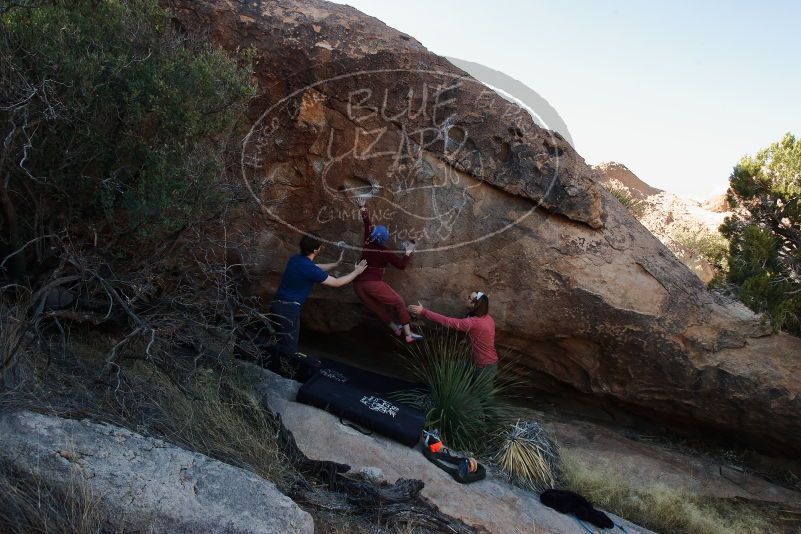 Bouldering in Hueco Tanks on 01/12/2020 with Blue Lizard Climbing and Yoga

Filename: SRM_20200112_1606440.jpg
Aperture: f/8.0
Shutter Speed: 1/250
Body: Canon EOS-1D Mark II
Lens: Canon EF 16-35mm f/2.8 L