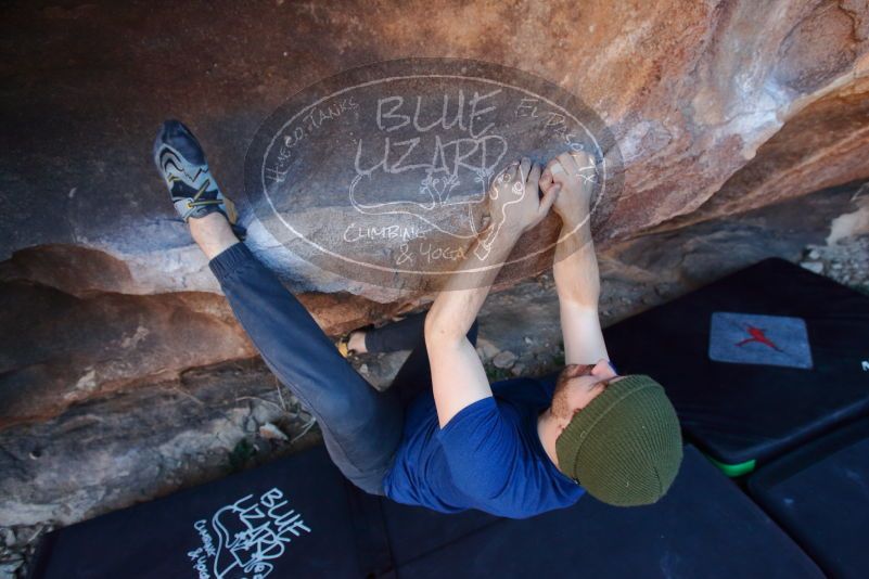 Bouldering in Hueco Tanks on 01/12/2020 with Blue Lizard Climbing and Yoga

Filename: SRM_20200112_1647310.jpg
Aperture: f/5.0
Shutter Speed: 1/250
Body: Canon EOS-1D Mark II
Lens: Canon EF 16-35mm f/2.8 L