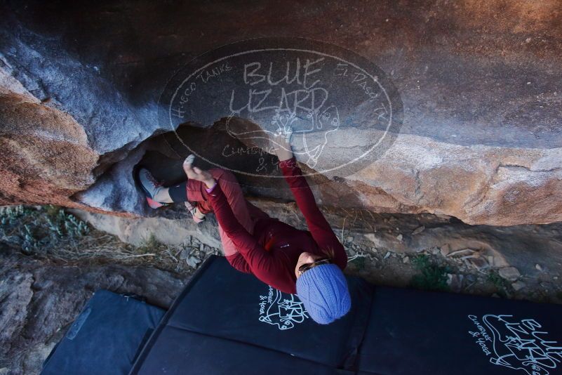 Bouldering in Hueco Tanks on 01/12/2020 with Blue Lizard Climbing and Yoga

Filename: SRM_20200112_1654460.jpg
Aperture: f/5.0
Shutter Speed: 1/250
Body: Canon EOS-1D Mark II
Lens: Canon EF 16-35mm f/2.8 L