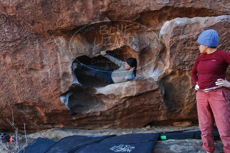 Bouldering in Hueco Tanks on 01/12/2020 with Blue Lizard Climbing and Yoga

Filename: SRM_20200112_1710480.jpg
Aperture: f/4.5
Shutter Speed: 1/250
Body: Canon EOS-1D Mark II
Lens: Canon EF 16-35mm f/2.8 L