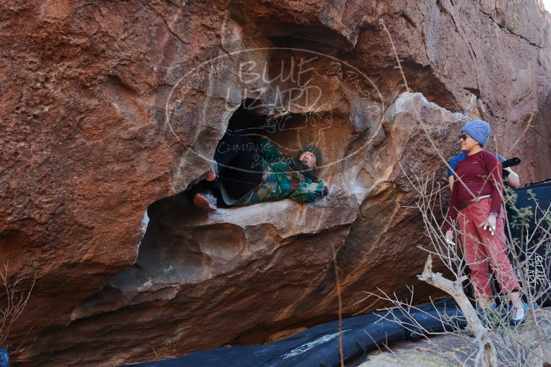 Bouldering in Hueco Tanks on 01/12/2020 with Blue Lizard Climbing and Yoga

Filename: SRM_20200112_1712480.jpg
Aperture: f/4.5
Shutter Speed: 1/250
Body: Canon EOS-1D Mark II
Lens: Canon EF 16-35mm f/2.8 L