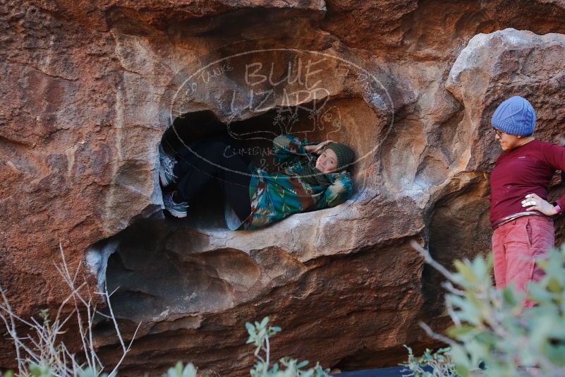 Bouldering in Hueco Tanks on 01/12/2020 with Blue Lizard Climbing and Yoga

Filename: SRM_20200112_1712570.jpg
Aperture: f/4.5
Shutter Speed: 1/250
Body: Canon EOS-1D Mark II
Lens: Canon EF 16-35mm f/2.8 L