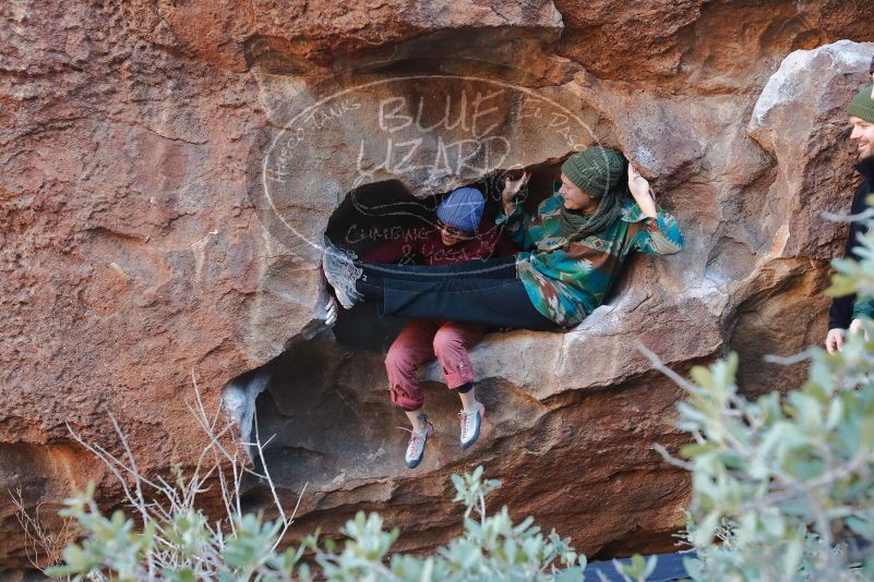 Bouldering in Hueco Tanks on 01/12/2020 with Blue Lizard Climbing and Yoga

Filename: SRM_20200112_1714020.jpg
Aperture: f/4.5
Shutter Speed: 1/160
Body: Canon EOS-1D Mark II
Lens: Canon EF 16-35mm f/2.8 L