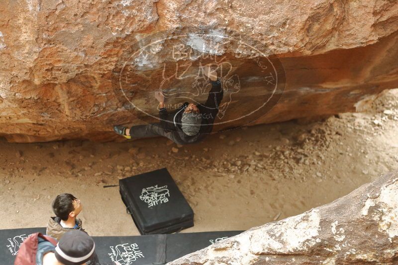 Bouldering in Hueco Tanks on 01/16/2020 with Blue Lizard Climbing and Yoga

Filename: SRM_20200116_1153500.jpg
Aperture: f/2.8
Shutter Speed: 1/320
Body: Canon EOS-1D Mark II
Lens: Canon EF 50mm f/1.8 II