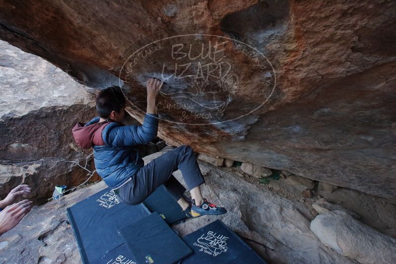 Bouldering in Hueco Tanks on 01/16/2020 with Blue Lizard Climbing and Yoga

Filename: SRM_20200116_1402061.jpg
Aperture: f/5.6
Shutter Speed: 1/320
Body: Canon EOS-1D Mark II
Lens: Canon EF 16-35mm f/2.8 L