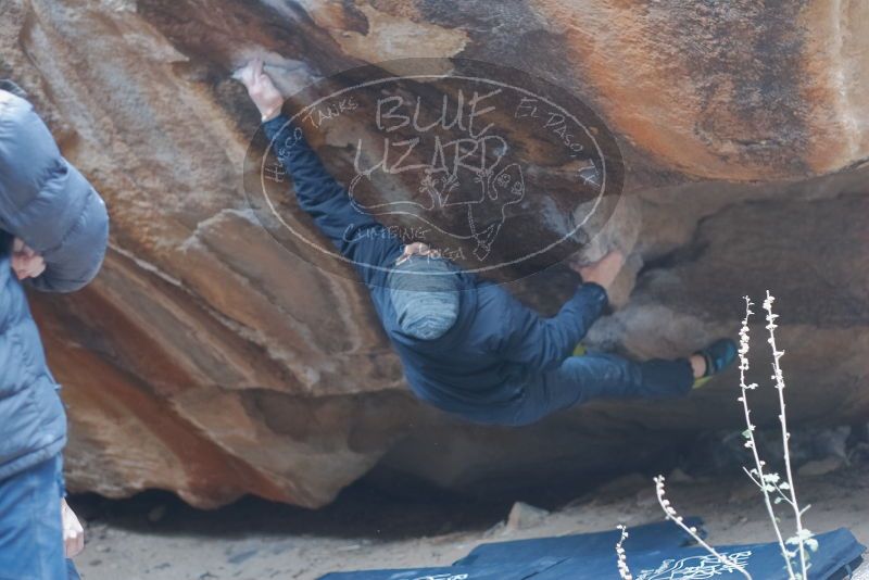 Bouldering in Hueco Tanks on 01/16/2020 with Blue Lizard Climbing and Yoga

Filename: SRM_20200116_1450481.jpg
Aperture: f/2.8
Shutter Speed: 1/250
Body: Canon EOS-1D Mark II
Lens: Canon EF 50mm f/1.8 II