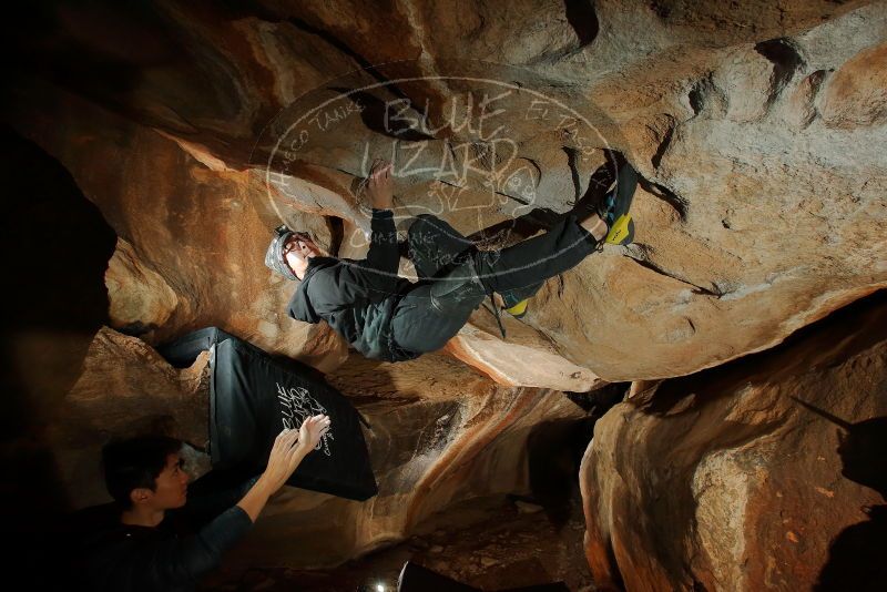 Bouldering in Hueco Tanks on 01/16/2020 with Blue Lizard Climbing and Yoga

Filename: SRM_20200116_1726410.jpg
Aperture: f/8.0
Shutter Speed: 1/250
Body: Canon EOS-1D Mark II
Lens: Canon EF 16-35mm f/2.8 L