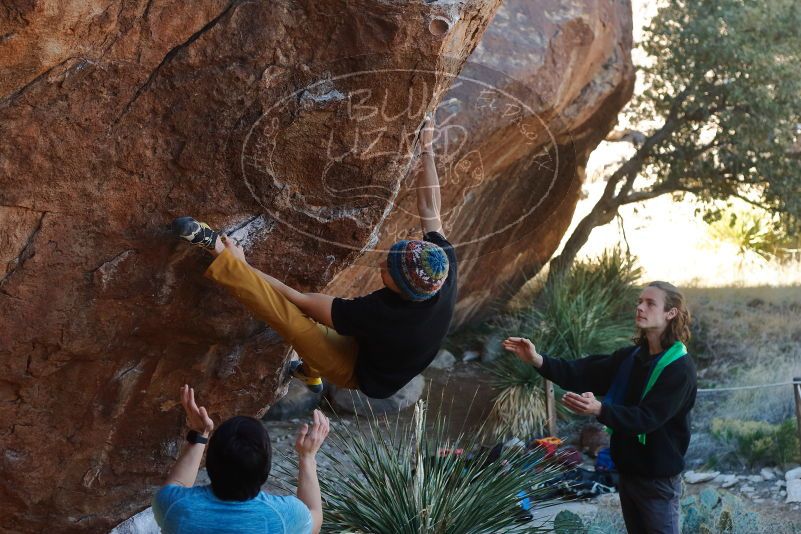 Bouldering in Hueco Tanks on 01/18/2020 with Blue Lizard Climbing and Yoga

Filename: SRM_20200118_1109260.jpg
Aperture: f/4.0
Shutter Speed: 1/250
Body: Canon EOS-1D Mark II
Lens: Canon EF 50mm f/1.8 II