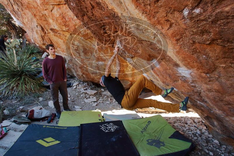 Bouldering in Hueco Tanks on 01/18/2020 with Blue Lizard Climbing and Yoga

Filename: SRM_20200118_1159260.jpg
Aperture: f/5.0
Shutter Speed: 1/250
Body: Canon EOS-1D Mark II
Lens: Canon EF 16-35mm f/2.8 L