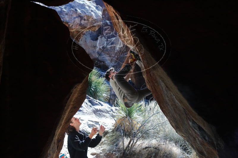 Bouldering in Hueco Tanks on 01/18/2020 with Blue Lizard Climbing and Yoga

Filename: SRM_20200118_1317490.jpg
Aperture: f/5.6
Shutter Speed: 1/250
Body: Canon EOS-1D Mark II
Lens: Canon EF 50mm f/1.8 II