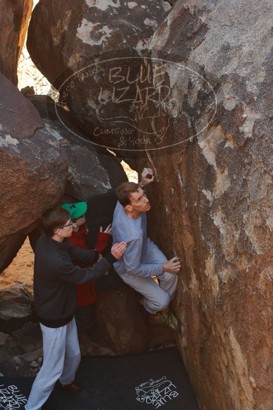 Bouldering in Hueco Tanks on 01/19/2020 with Blue Lizard Climbing and Yoga

Filename: SRM_20200119_1223430.jpg
Aperture: f/5.0
Shutter Speed: 1/250
Body: Canon EOS-1D Mark II
Lens: Canon EF 50mm f/1.8 II