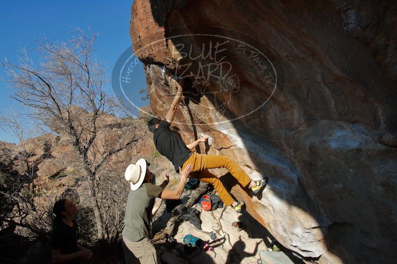 Bouldering in Hueco Tanks on 01/19/2020 with Blue Lizard Climbing and Yoga

Filename: SRM_20200119_1603031.jpg
Aperture: f/8.0
Shutter Speed: 1/640
Body: Canon EOS-1D Mark II
Lens: Canon EF 16-35mm f/2.8 L