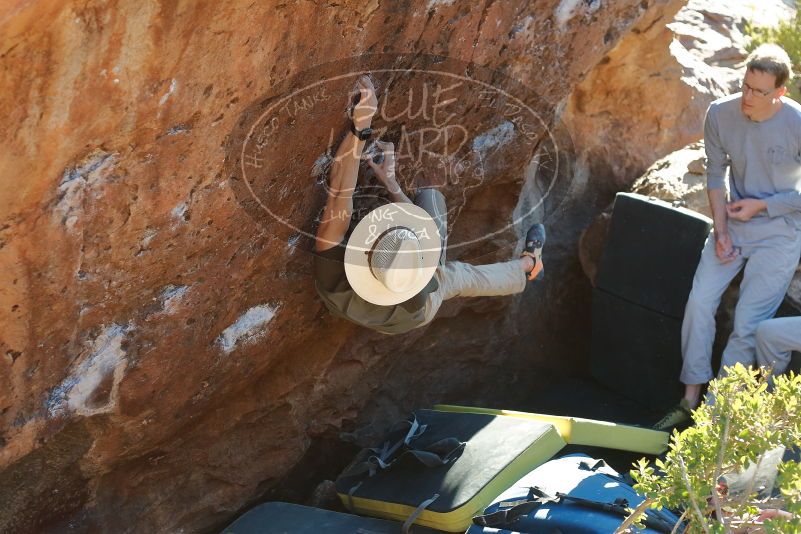 Bouldering in Hueco Tanks on 01/19/2020 with Blue Lizard Climbing and Yoga

Filename: SRM_20200119_1722090.jpg
Aperture: f/3.5
Shutter Speed: 1/320
Body: Canon EOS-1D Mark II
Lens: Canon EF 50mm f/1.8 II