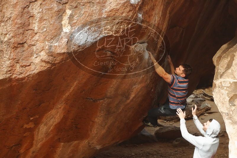 Bouldering in Hueco Tanks on 01/27/2020 with Blue Lizard Climbing and Yoga
Filename: SRM_20200127_1132310.jpg
Aperture: f/5.0
Shutter Speed: 1/250
Body: Canon EOS-1D Mark II
Lens: Canon EF 50mm f/1.8 II