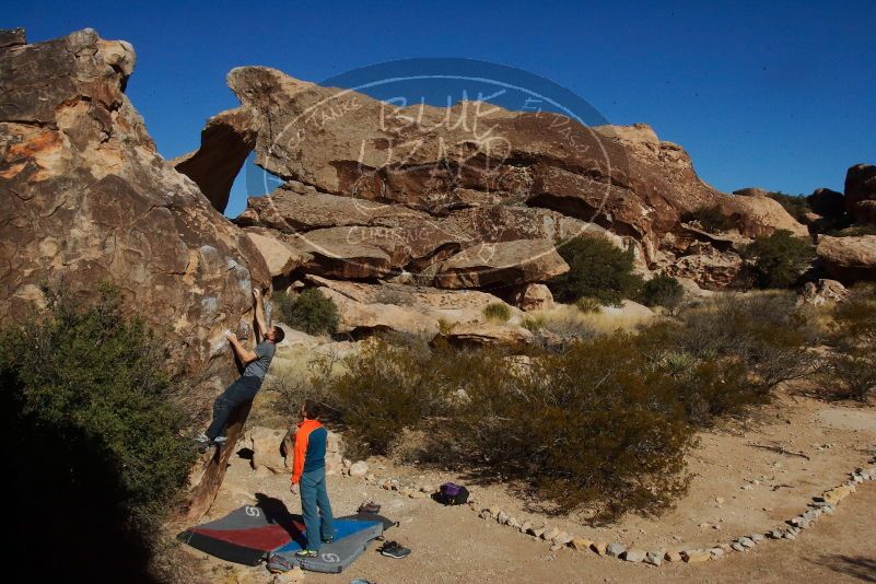 Bouldering in Hueco Tanks on 01/29/2020 with Blue Lizard Climbing and Yoga

Filename: SRM_20200129_1116490.jpg
Aperture: f/22.0
Shutter Speed: 1/640
Body: Canon EOS-1D Mark II
Lens: Canon EF 16-35mm f/2.8 L