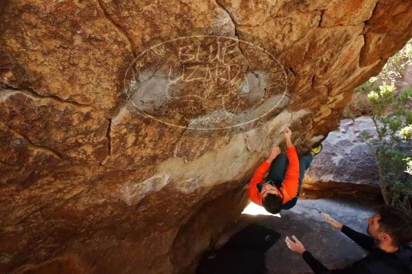 Bouldering in Hueco Tanks on 01/29/2020 with Blue Lizard Climbing and Yoga

Filename: SRM_20200129_1208520.jpg
Aperture: f/5.0
Shutter Speed: 1/250
Body: Canon EOS-1D Mark II
Lens: Canon EF 16-35mm f/2.8 L