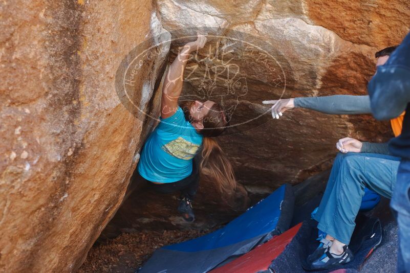 Bouldering in Hueco Tanks on 01/29/2020 with Blue Lizard Climbing and Yoga

Filename: SRM_20200129_1253160.jpg
Aperture: f/3.5
Shutter Speed: 1/250
Body: Canon EOS-1D Mark II
Lens: Canon EF 50mm f/1.8 II