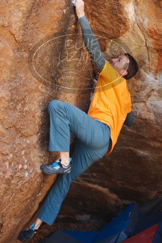 Bouldering in Hueco Tanks on 01/29/2020 with Blue Lizard Climbing and Yoga

Filename: SRM_20200129_1256150.jpg
Aperture: f/4.0
Shutter Speed: 1/250
Body: Canon EOS-1D Mark II
Lens: Canon EF 50mm f/1.8 II