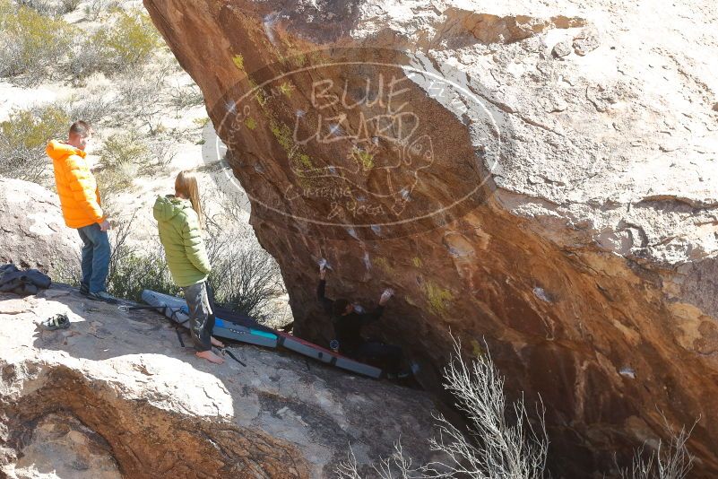 Bouldering in Hueco Tanks on 01/29/2020 with Blue Lizard Climbing and Yoga

Filename: SRM_20200129_1412531.jpg
Aperture: f/4.0
Shutter Speed: 1/250
Body: Canon EOS-1D Mark II
Lens: Canon EF 50mm f/1.8 II