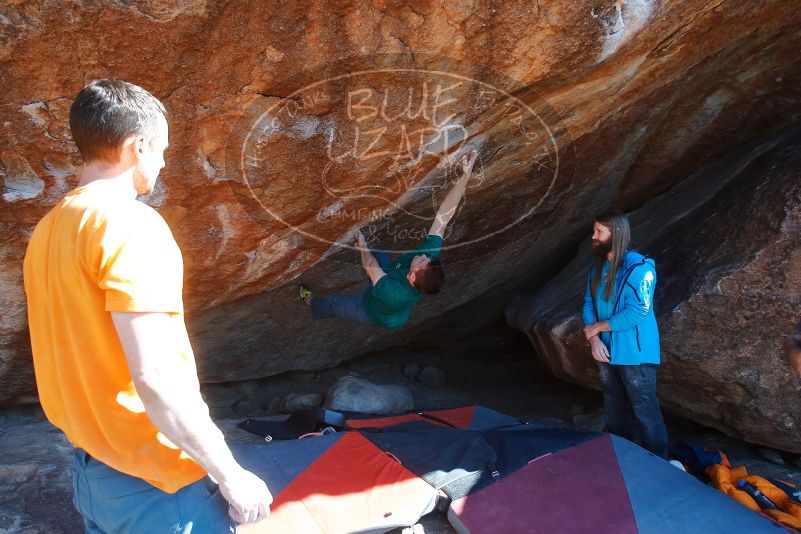 Bouldering in Hueco Tanks on 01/29/2020 with Blue Lizard Climbing and Yoga

Filename: SRM_20200129_1506350.jpg
Aperture: f/6.3
Shutter Speed: 1/320
Body: Canon EOS-1D Mark II
Lens: Canon EF 16-35mm f/2.8 L