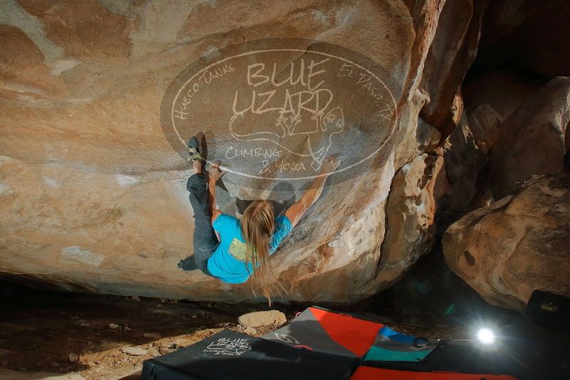 Bouldering in Hueco Tanks on 01/29/2020 with Blue Lizard Climbing and Yoga

Filename: SRM_20200129_1641410.jpg
Aperture: f/8.0
Shutter Speed: 1/250
Body: Canon EOS-1D Mark II
Lens: Canon EF 16-35mm f/2.8 L