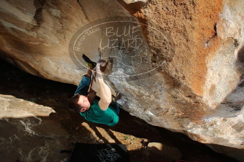 Bouldering in Hueco Tanks on 01/29/2020 with Blue Lizard Climbing and Yoga

Filename: SRM_20200129_1700520.jpg
Aperture: f/8.0
Shutter Speed: 1/250
Body: Canon EOS-1D Mark II
Lens: Canon EF 16-35mm f/2.8 L