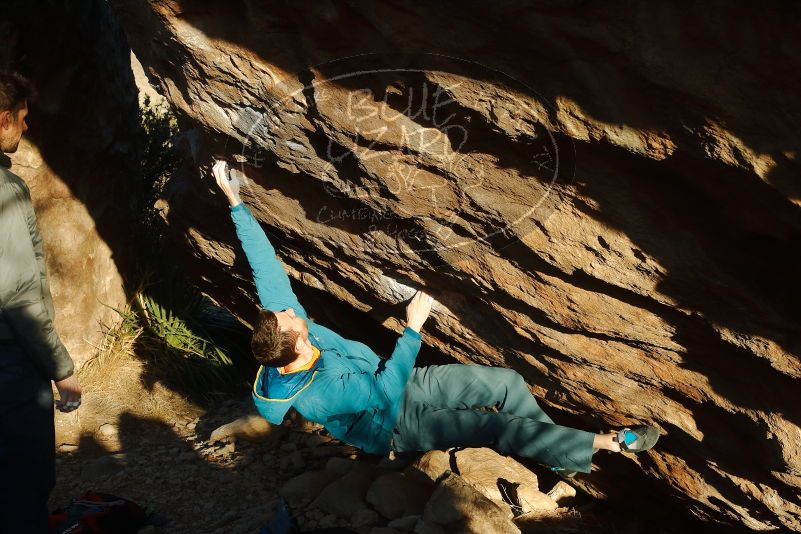 Bouldering in Hueco Tanks on 01/29/2020 with Blue Lizard Climbing and Yoga

Filename: SRM_20200129_1758270.jpg
Aperture: f/8.0
Shutter Speed: 1/400
Body: Canon EOS-1D Mark II
Lens: Canon EF 50mm f/1.8 II