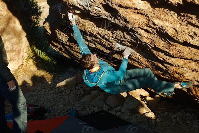 Bouldering in Hueco Tanks on 01/29/2020 with Blue Lizard Climbing and Yoga

Filename: SRM_20200129_1803181.jpg
Aperture: f/3.5
Shutter Speed: 1/500
Body: Canon EOS-1D Mark II
Lens: Canon EF 50mm f/1.8 II