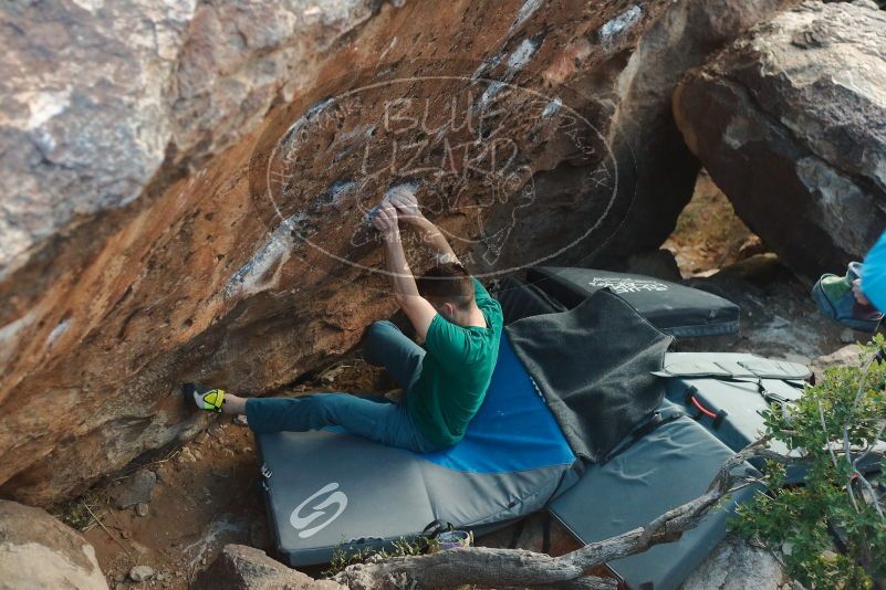 Bouldering in Hueco Tanks on 01/29/2020 with Blue Lizard Climbing and Yoga

Filename: SRM_20200129_1822120.jpg
Aperture: f/3.2
Shutter Speed: 1/200
Body: Canon EOS-1D Mark II
Lens: Canon EF 50mm f/1.8 II