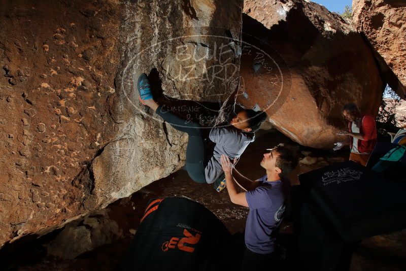 Bouldering in Hueco Tanks on 02/01/2020 with Blue Lizard Climbing and Yoga

Filename: SRM_20200201_1341420.jpg
Aperture: f/8.0
Shutter Speed: 1/250
Body: Canon EOS-1D Mark II
Lens: Canon EF 16-35mm f/2.8 L